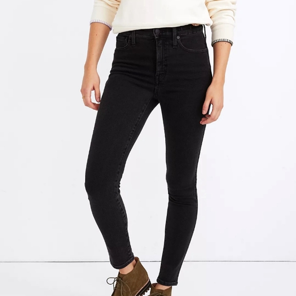 NWT- Madewell 10" High-Rise Skinny with Magic Pockets